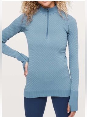 Lululemon Rest Less 1/2 Zip Top Slate Blue Size 6 / Small Fitted Textured Shirt